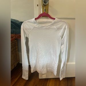 Lululemon long sleeve white shirt thick knit swiftly tech crew